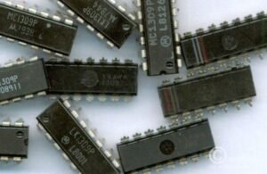 MC1309P MC 1309 P Phase Lock Loop FM Stereo Demodulator