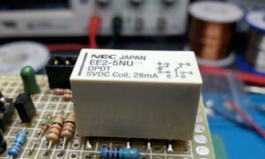 5VDC EE2-5NU Power Signal Relay – DPDT Momentary, 28mA Coil